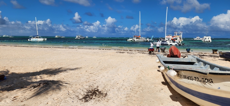 Catamaran Snorkeling & Party Boat